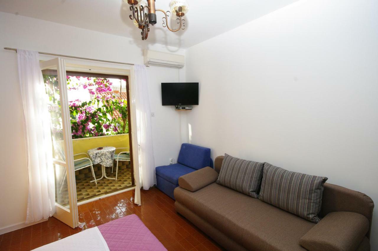 Ivka 3* Makarska